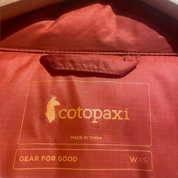 COPY - Cotopaxi down jacket women’s xs - Picture 3 of 4